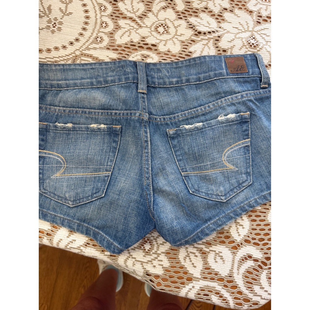 American Eagle Outfitters Denim Shorts Size 4 Low Rise 100% Cotton y2k